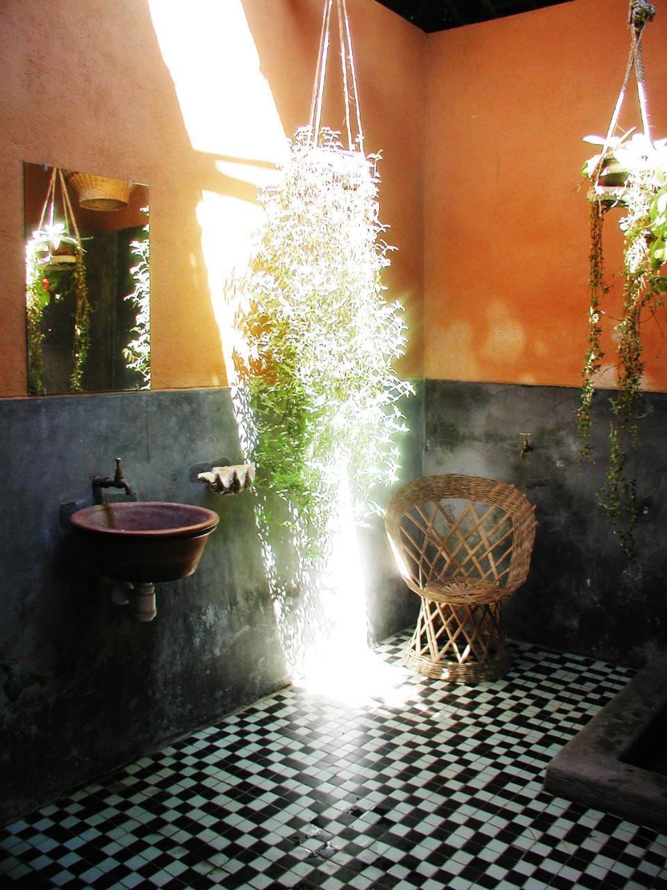 Bed and Breakfast Patio Dos Quintalinhos - Casa Di Gabriele острів Мозамбік Екстер'єр фото
